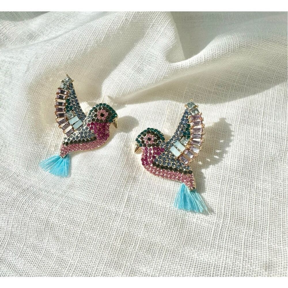 Beautiful light pink and light blue tassel tail hummingbird stud earrings